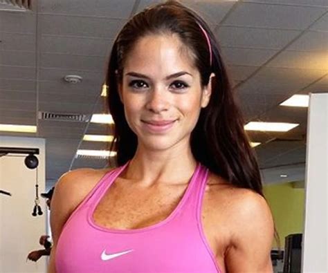 Michelle Lewin Life Story Bio Facts Faqs And More Magzica