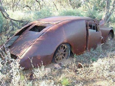 Ever Seen A 1933 Bugatti Veyron Abandoned Cars Abandoned Rusty Cars