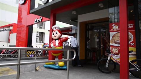 Why Philippine Fast Food Giant Jollibee Is Facing A Rough Patch Bloomberg