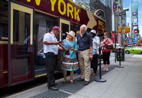 nyc big bus essential 1 day ticket new york sightseeing