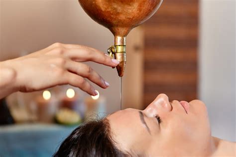 Ayurvedic Shirodhara Procedure Indian Massage On The Ancient Technique Of Shirodhara The Best Of