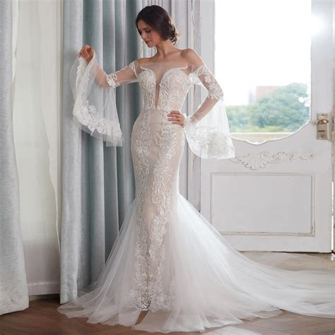 Stunning Mermaid Off The Shoulder Illusion Back Tulle Embroidery