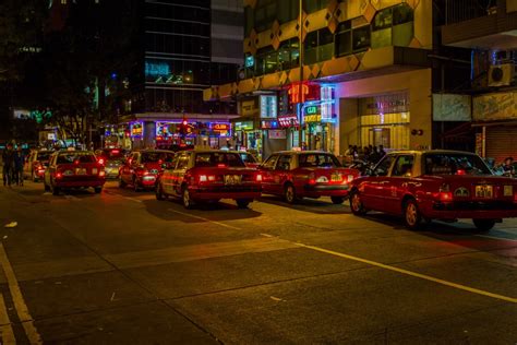 Kostenlose Foto Fußgänger Straße Der Verkehr Nacht Stadt