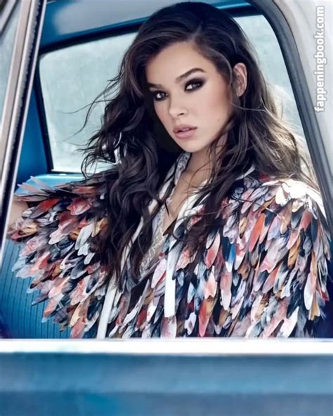 Hailee Steinfeld Nude The Fappening Photo Fappeningbook