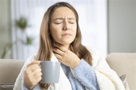 Why Your Throat Feels Like Its Closing Up Livestrong