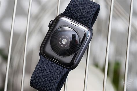 Apple Watch Se Review Pay A Lot Less To Give Up Only A Little The