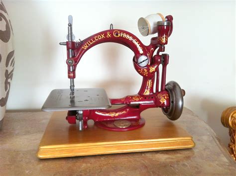 Antique Wilcox And Gibbs Sewing Machine Antique Sewing Machines Sewing