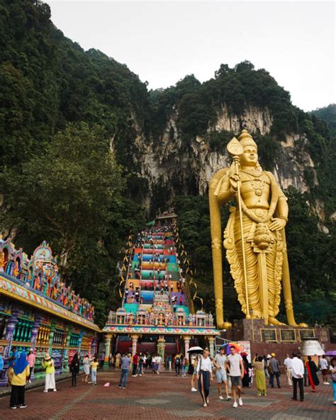 The Ultimate Travel Guide To Visiting Batu Caves Caroline Rose Travel