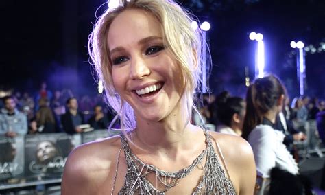 Mother Premiere A Chat With Jennifer Lawrence Darren Aronofsky