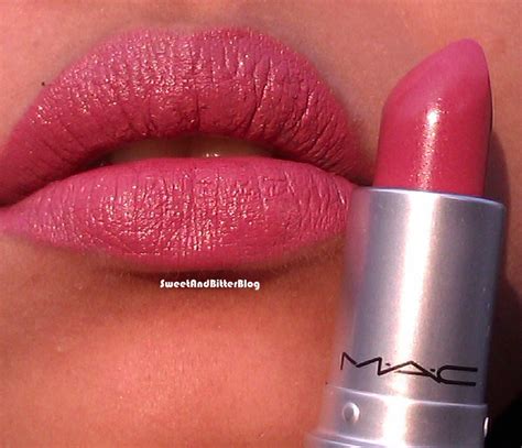 Living In My Vanity Mac Mehr Lipstick Swatch And Review