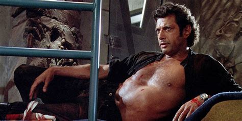 Jeff Goldblum Jokes About His Iconic Jurassic Park Shirtless Scene