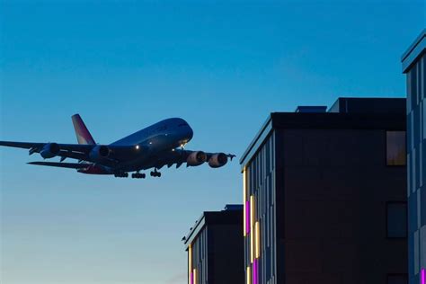 Residents Say Delayed Late Night Heathrow Flights Make Sleep ‘impossible’ Uk