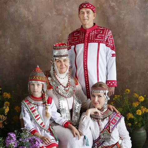 Historically, the chuvash people are thought to be from central siberia and migrated west, mixing. Чувашский национальный костюм Чувашия Chuvash people ...