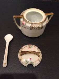 Nippon Hand Painted Sugar Bowl With Lid And Spoon Floral Pattern