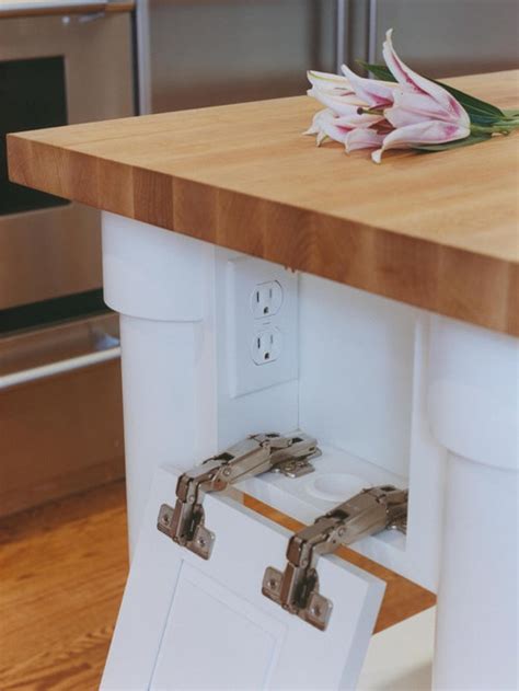 17 cabinet outlet sacramento cabinet outlet sacramento kitchen. Hidden Kitchen Outlets Home Design Ideas, Pictures ...