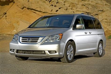 About 100,000 honda odyssey minivans are subject to a new recall over sliding doors that may open while the vehicles are driving. Honda's Odyssey, Element recall is latest for a cautious ...