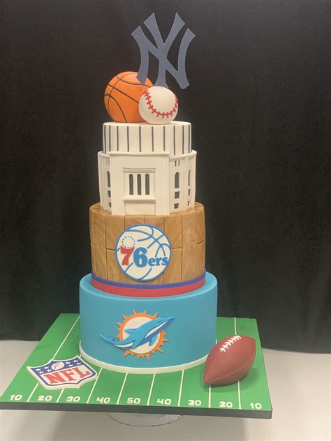 Sports themed cake | Sports themed cakes, Themed cakes ...