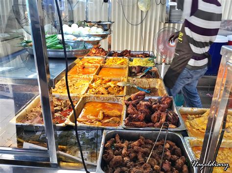 Penang nasi kandar a popular rice meal of indian muslim origin. PENANG EATS Deen Maju George Town - One of Local's ...