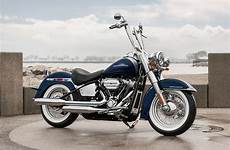 deluxe softail motorcycles