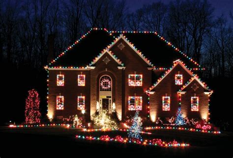 Multicolored Roofline Lights White Christmas Lights Christmas