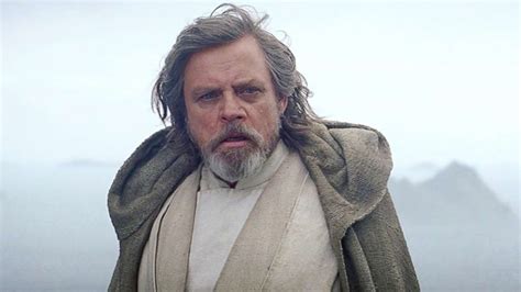 How Mark Hamill Wanted Star Wars The Force Awakens To End Abc News