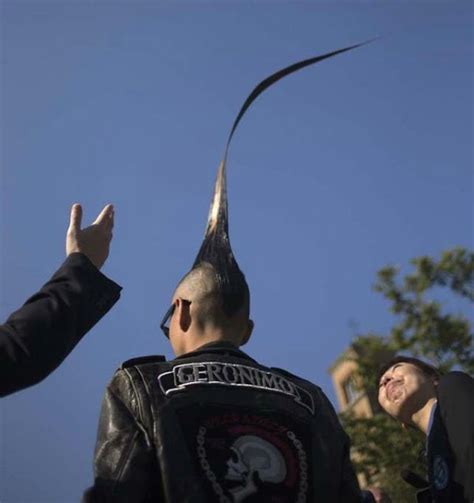 Jepun Pecah Rekod Rambut Mohawk Tertinggi Di Dunia Peristiwa Dunia