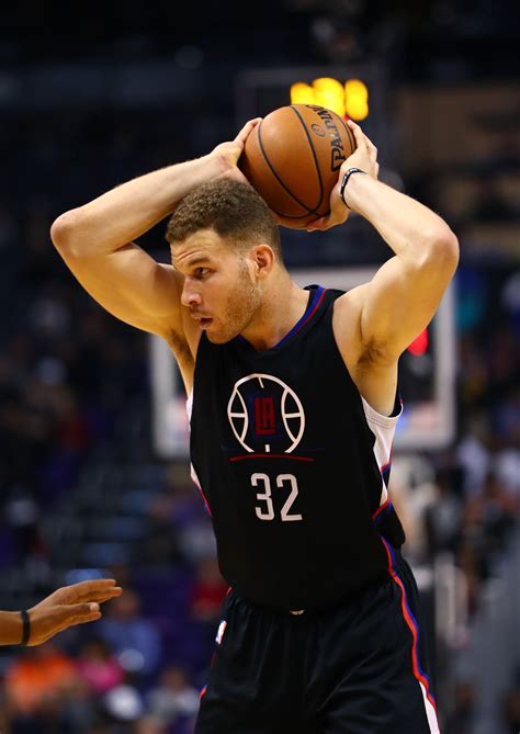 Blake is the son of gail (simmons) and tommy griffin, who is a basketball player and basketball coach. The Morning After: Clippers vs Suns, Blake Griffin Shines