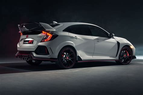 This all brings us to the 2017 honda civic type r. New 2017 Honda Civic Type R prices confirmed: cheaper than ...