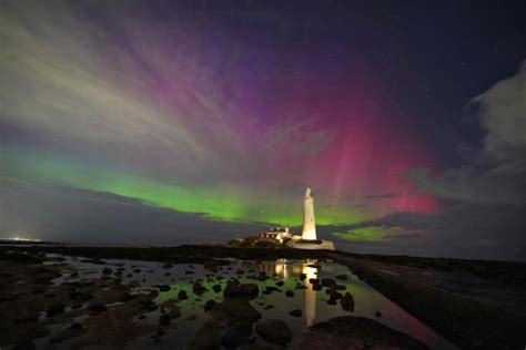 When And How To See Tonights Northern Lights That Will Be Visible From