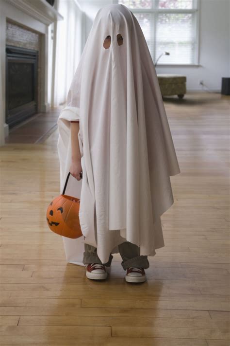 Pin By Canyoudigit On Another Oktober Board Toddler Ghost Costume