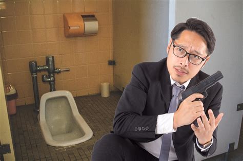 Japanese Police Officers Increasingly Forgetting Their Guns In Public Restrooms Soranews24