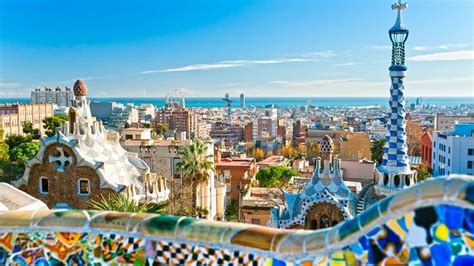 10 Spain Tourist Attractions That You Cannot Avoid Visiting