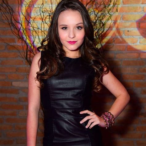 Larissa Manoela Está Nos Preparativos De Sua Festa De Quinze Anos Jovem Pan