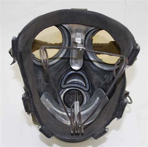 World War 2 Gas Mask For Sale Micronica68