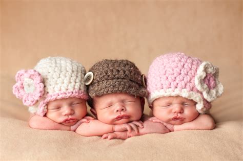Little Moments By Sarah Cute X 3 Newborn Triplet Photographer