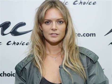 Tove Lo Explains How Swedish Feminists Are Different Than Americans And Were A Little Surprised