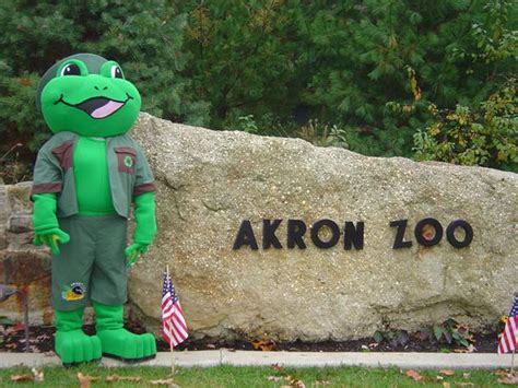 Akron Zoo Offers Free Admission Days In November