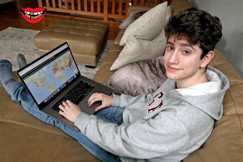 Traditionally, computer games have gotten a bad rap. This 17-Year-Old Boy Created One Of The Biggest ...