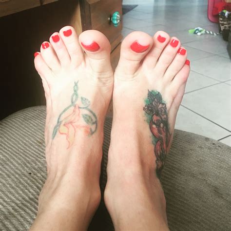 Sarah Brookes Feet