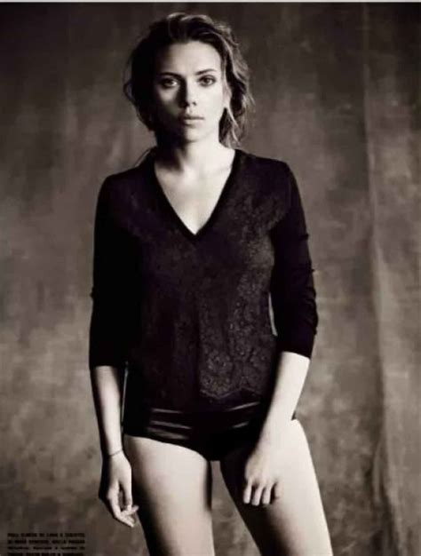 Scarlett Johansson Photoshoot For Vogue Italia October 2015