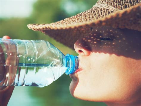 A Bit Too Much Why You May Not Want To Drink 8 Glasses Of Water A Day Health Hindustan Times