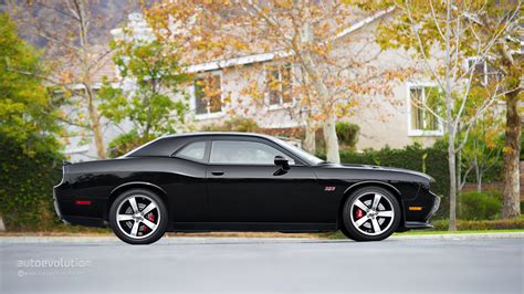 Dodge Challenger Srt8 392 Review Autoevolution