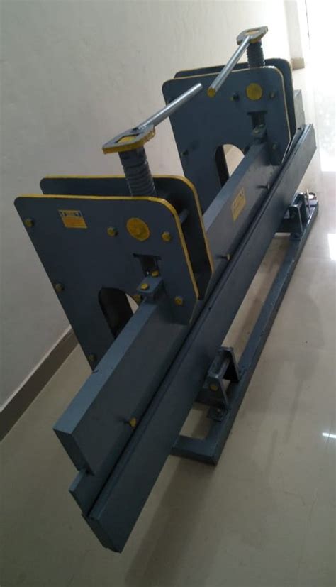 Manual Sheet Bending Machine At Rs 65000 Manual Sheet Metal Bending