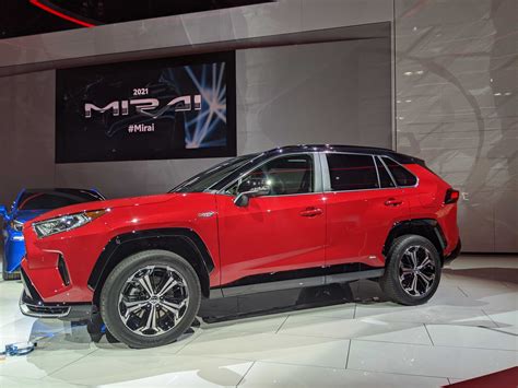 Toyotas First Plug In Hybrid Rav4 Piles On The Power And Fuel