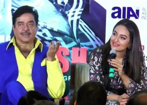 Sonakshis Shocking Statement On Her Fathers Biography Anything But Khamosh
