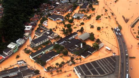 Chuva Recorde Deixa 19 Mortos E Põe Cidade Em Estado De Calamidade