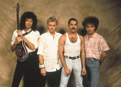 Queen Live Aid Queen Albums Queen Band Queen Photos