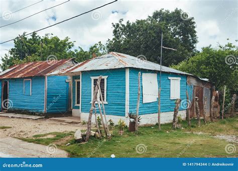 Casa De Madera Del Caribe Clásica República Dominicana Casa Del Caribe