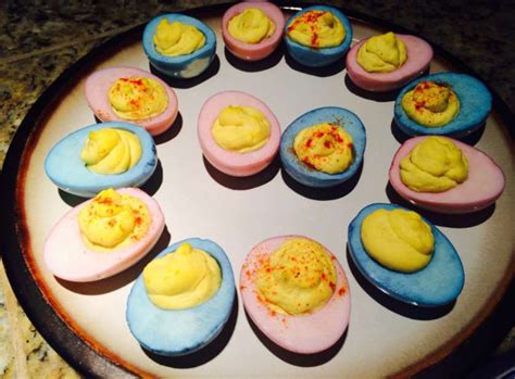 Cupcakes and cake any type of celebration should include a cake, whether it's the actual gender reveal method or not. Best 20 Finger Food Ideas for Gender Reveal Party - Home ...