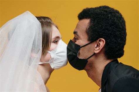 7 Fakta French Kiss Dan Manfaatnya Ciuman Paling Intim